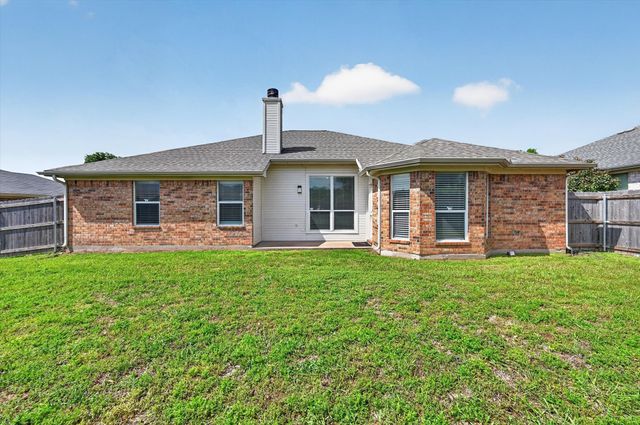 548 Marybeth Drive, Burleson, TX 76028