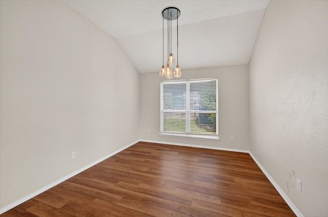 548 Marybeth Drive, Burleson, TX 76028