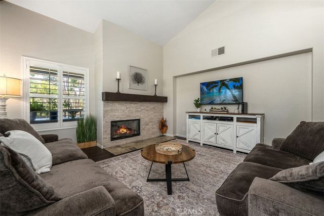 140 Via Contento, Rancho Santa Margarita, CA 92688