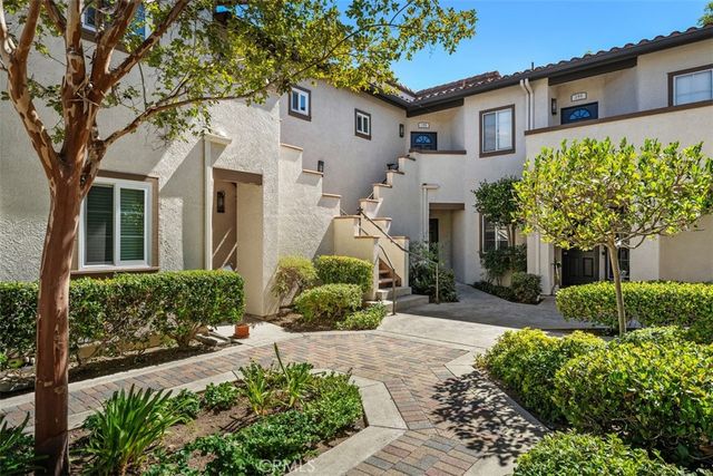 140 Via Contento, Rancho Santa Margarita, CA 92688