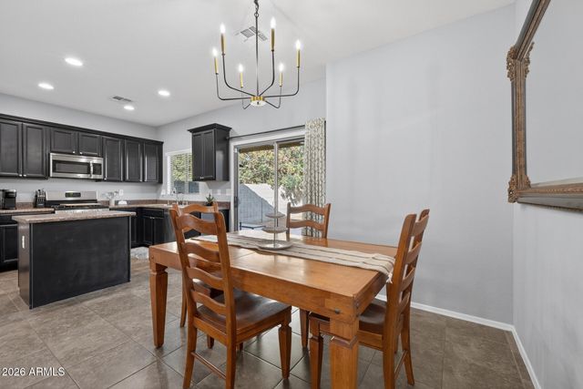 724 W TRELLIS Road, Queen Creek, AZ 85140