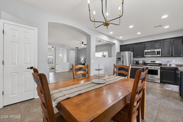 724 W TRELLIS Road, Queen Creek, AZ 85140