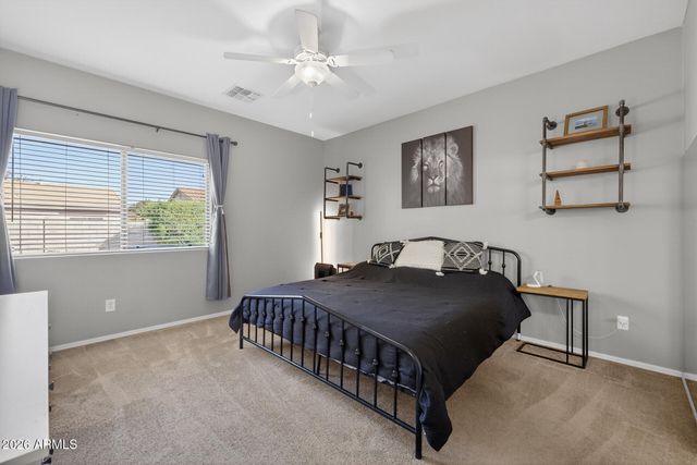 724 W TRELLIS Road, Queen Creek, AZ 85140