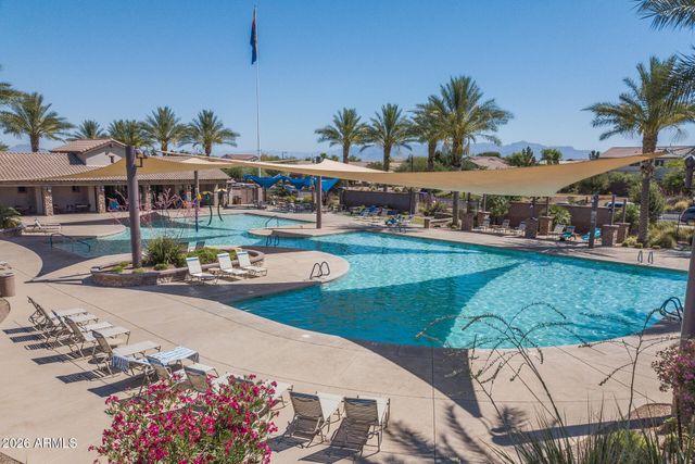 724 W TRELLIS Road, Queen Creek, AZ 85140