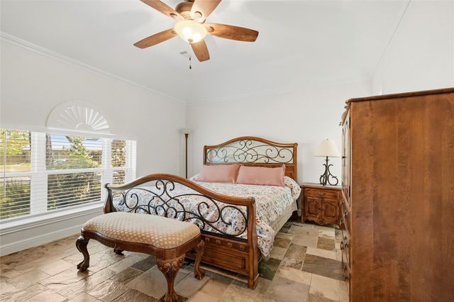 9111 Tepee Trail, Houston, TX 77064