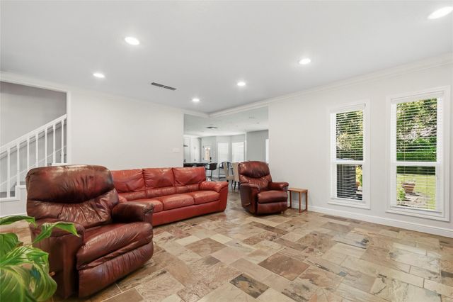 9111 Tepee Trail, Houston, TX 77064