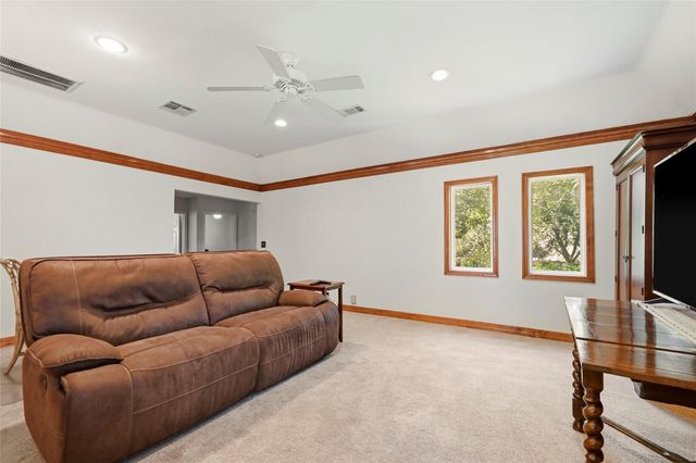 9111 Tepee Trail, Houston, TX 77064