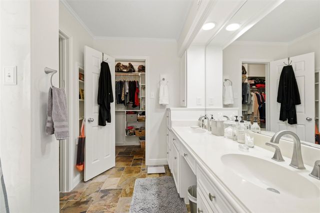 9111 Tepee Trail, Houston, TX 77064