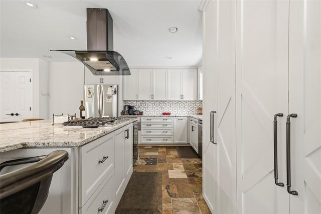9111 Tepee Trail, Houston, TX 77064