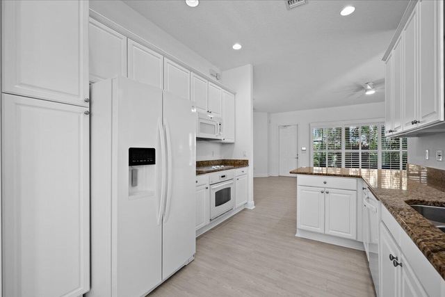 1041 Big Pine Way, Jupiter, FL 33458