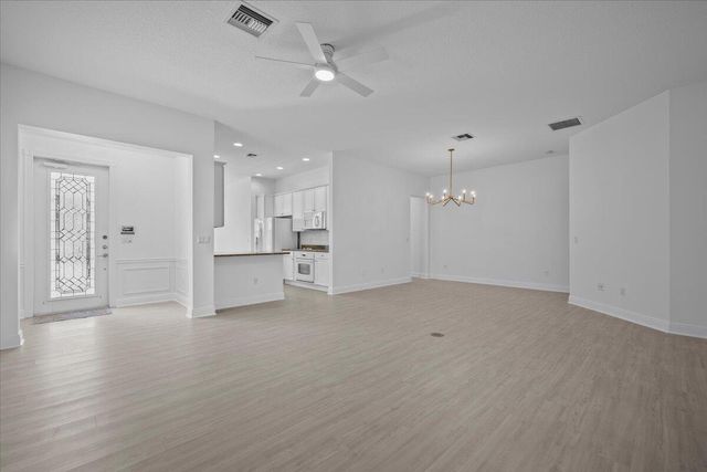 1041 Big Pine Way, Jupiter, FL 33458