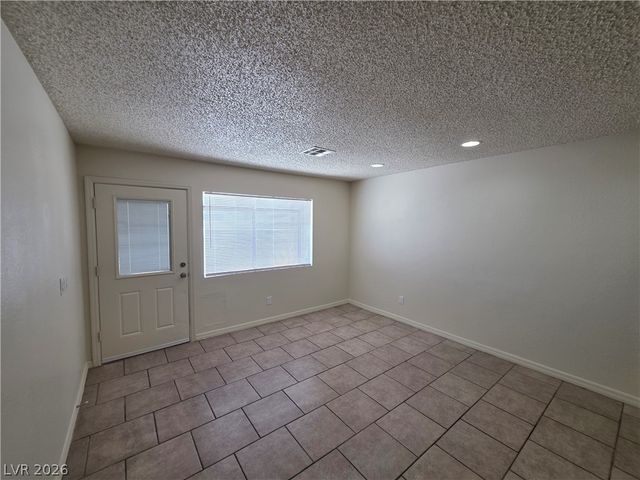 2121 Chertsey Drive D, Las Vegas, NV 89108