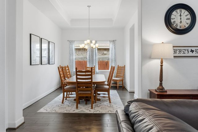 213 Garden Gate LN, Liberty Hill, TX 78642