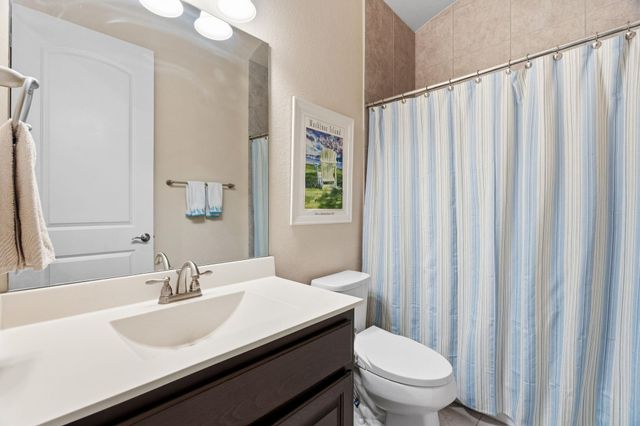 213 Garden Gate LN, Liberty Hill, TX 78642