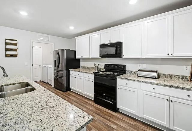 336 Rustling Way, Zebulon, NC 27597