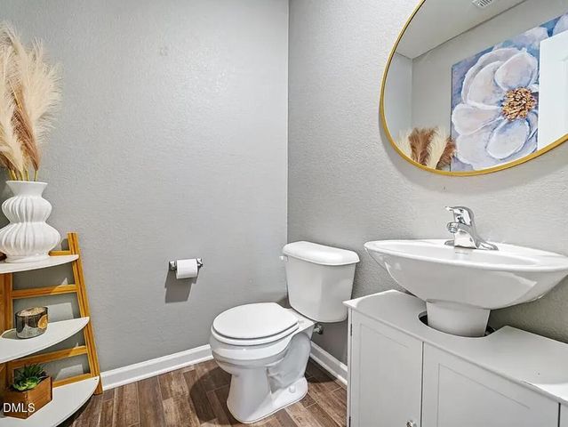 336 Rustling Way, Zebulon, NC 27597