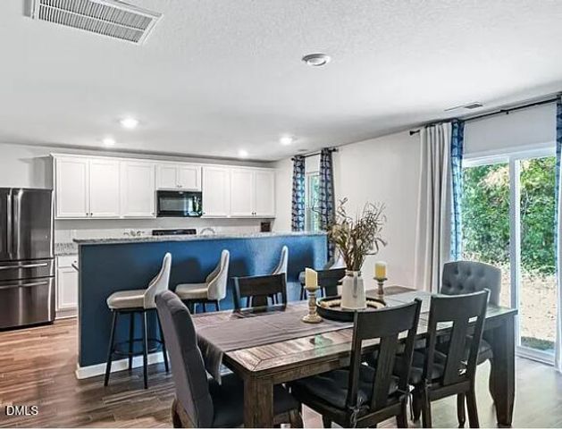 336 Rustling Way, Zebulon, NC 27597