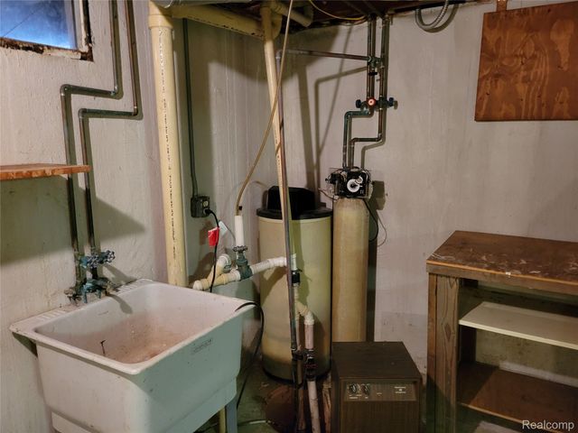 831 Meadow Drive, Davison, MI 48423