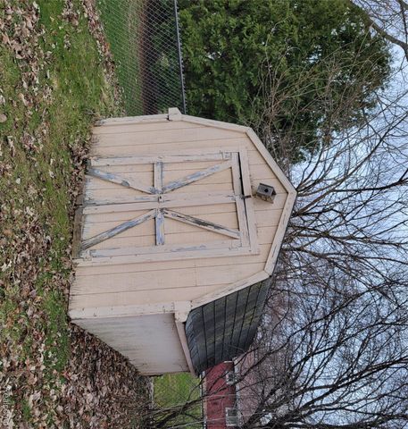 831 Meadow Drive, Davison, MI 48423