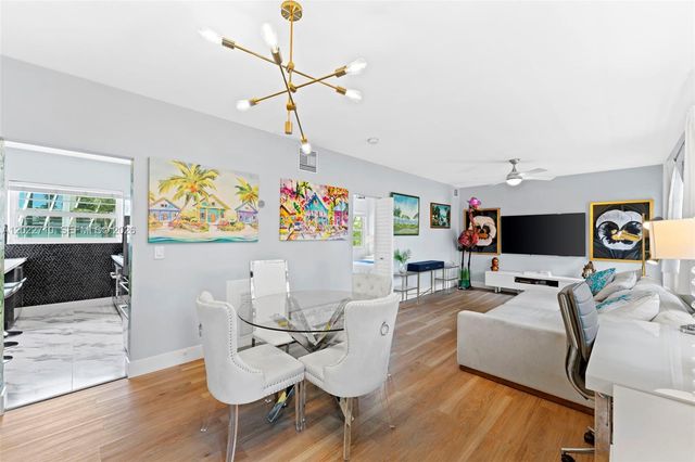 1925 Washington Ave 16, Miami Beach, FL 33139