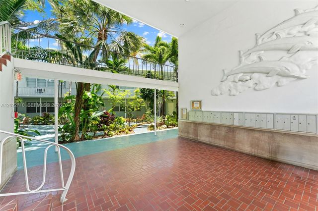 1925 Washington Ave 16, Miami Beach, FL 33139