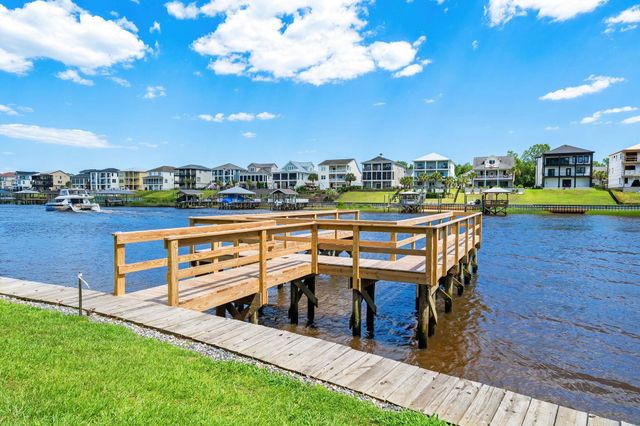 9785 Anchor Dr., Longs, SC 29568