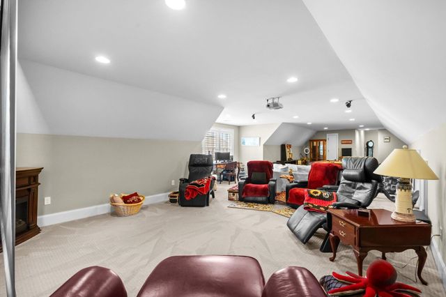 9785 Anchor Dr., Longs, SC 29568