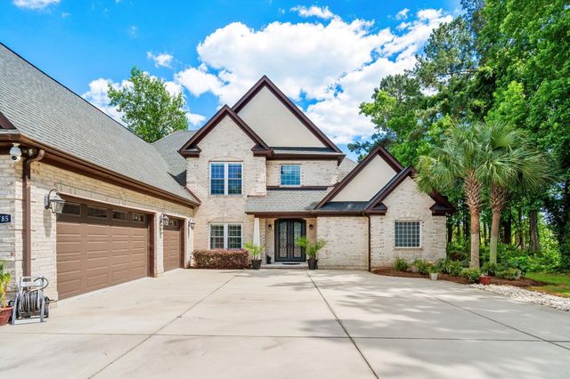 9785 Anchor Dr., Longs, SC 29568