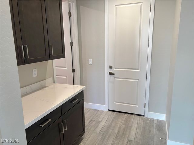 8518 Brian Strange Court, Las Vegas, NV 89113