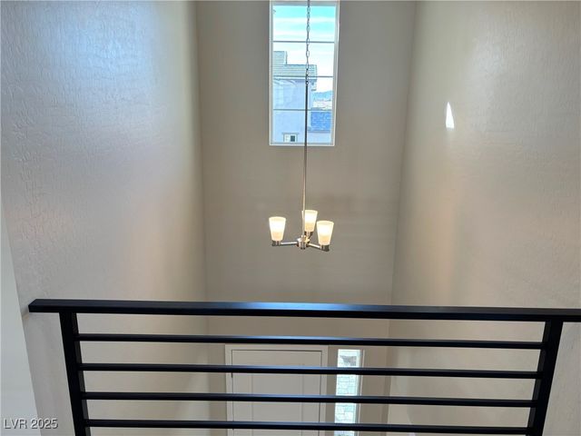 8518 Brian Strange Court, Las Vegas, NV 89113