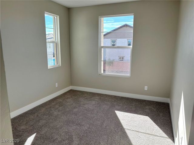 8518 Brian Strange Court, Las Vegas, NV 89113