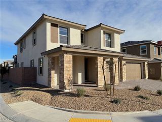 8518 Brian Strange Court, Las Vegas, NV 89113