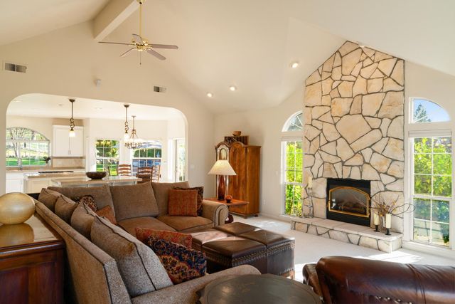 5880 Stope Way, El Dorado, CA 95623