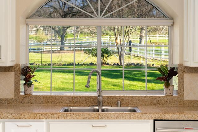 5880 Stope Way, El Dorado, CA 95623