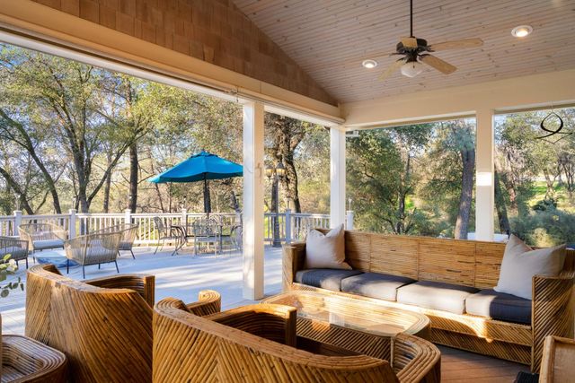 5880 Stope Way, El Dorado, CA 95623