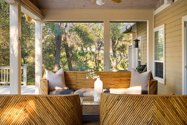 5880 Stope Way, El Dorado, CA 95623