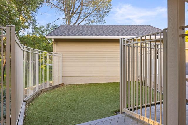 5880 Stope Way, El Dorado, CA 95623