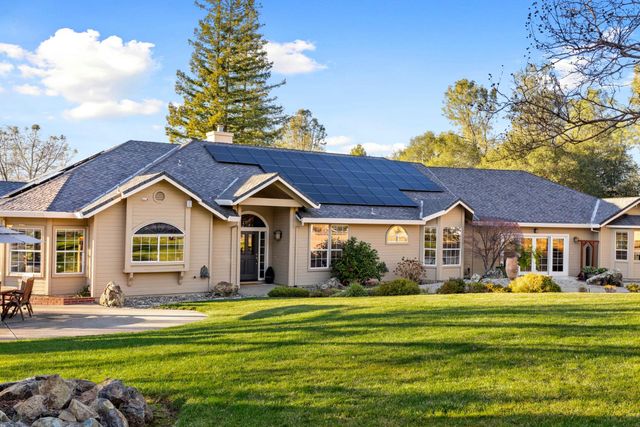 5880 Stope Way, El Dorado, CA 95623