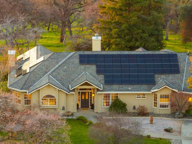 5880 Stope Way, El Dorado, CA 95623