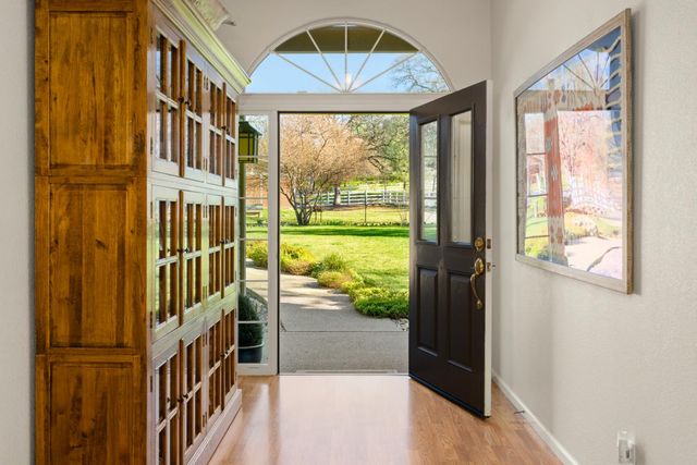 5880 Stope Way, El Dorado, CA 95623