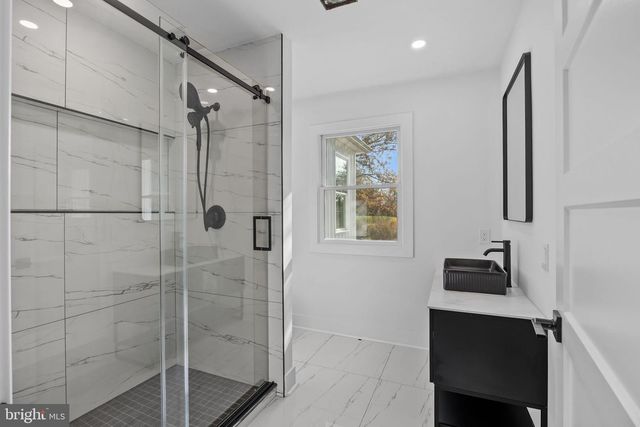 271 STOOPVILLE RD, Newtown, PA 18940