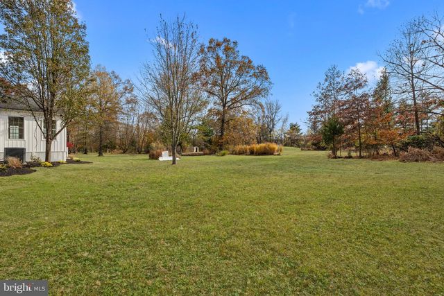 271 STOOPVILLE RD, Newtown, PA 18940