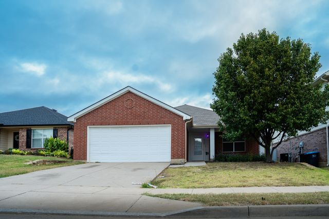 2129 Bliss Road, Fort Worth, TX 76177