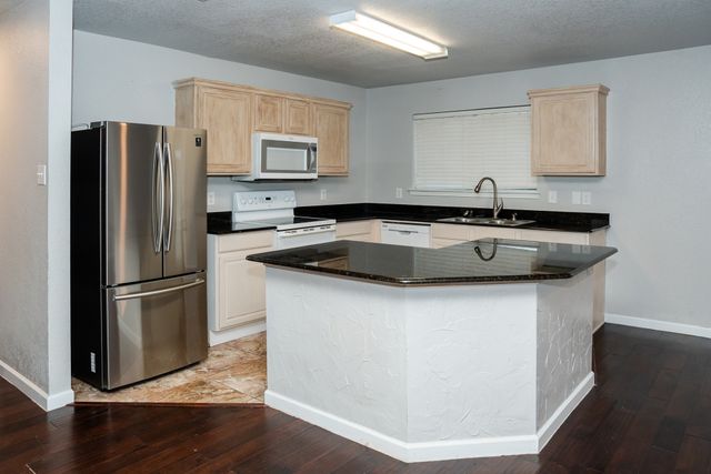 2129 Bliss Road, Fort Worth, TX 76177