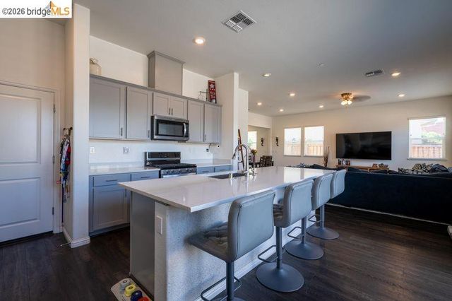 58 Redberry Loop, Brentwood, CA 94513