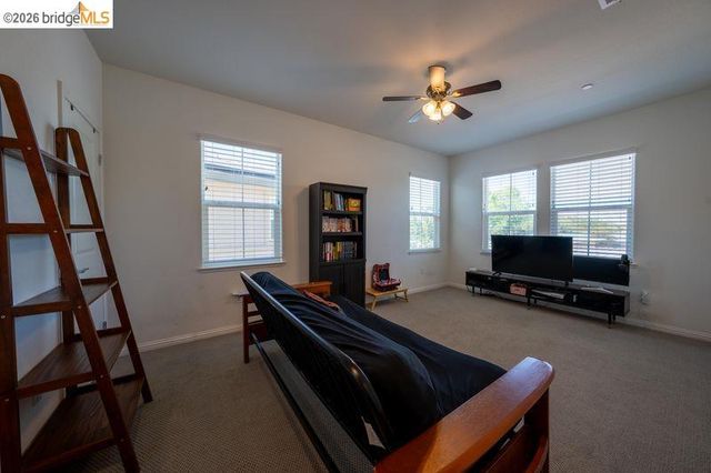 58 Redberry Loop, Brentwood, CA 94513