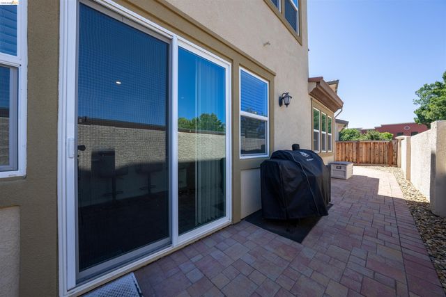 58 Redberry Loop, Brentwood, CA 94513