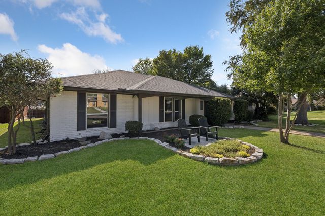 5909 Mark Lane, Rowlett, TX 75089