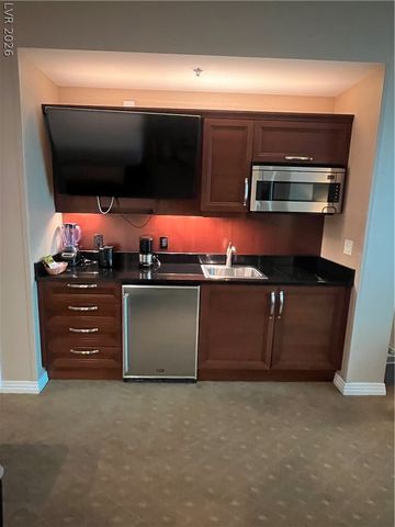 125 East Harmon Avenue 2918, Las Vegas, NV 89109
