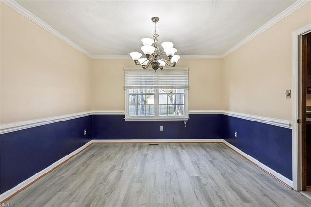 13 Estate DR, Hampton, VA 23666